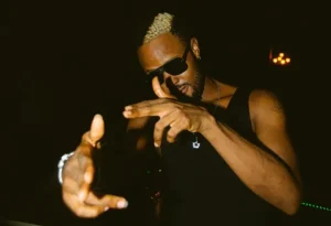 Fido Nigerian anthem